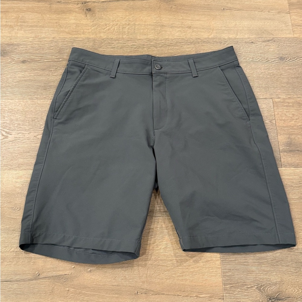 Under Armour Men’s Grey Chino Performance Golf Shorts 36